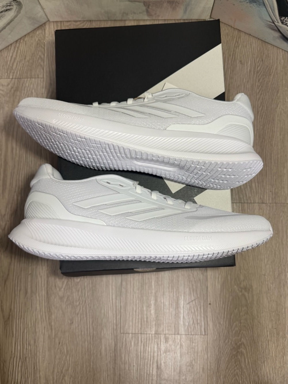 New adidas Runfalcon 5 Triple White Running Shoes Sneakers Size 11.5 Men - Picture 7 of 13
